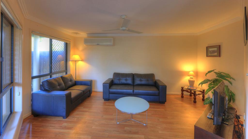 Grange Resort Hervey Bay Extérieur photo