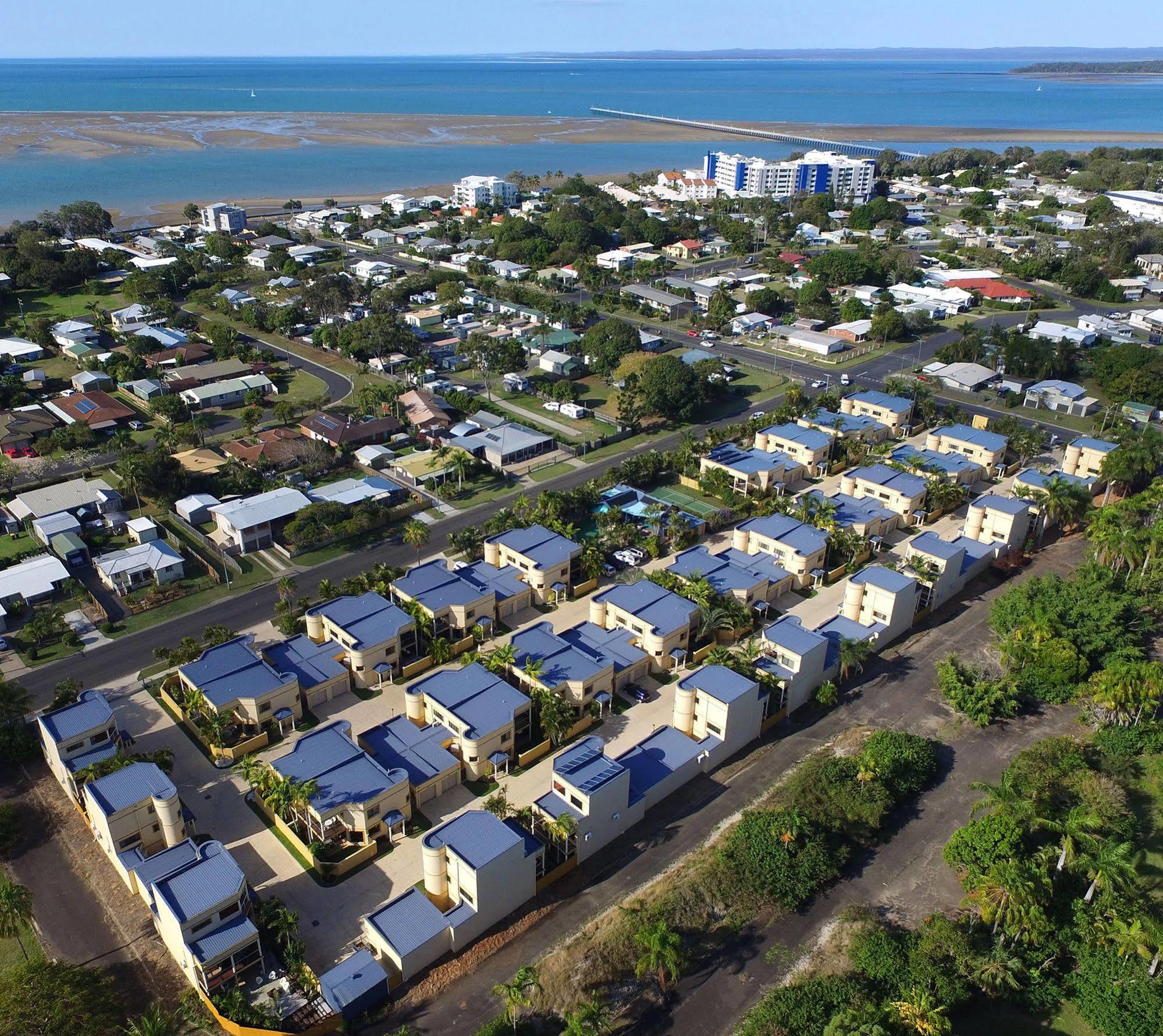 Grange Resort Hervey Bay Extérieur photo