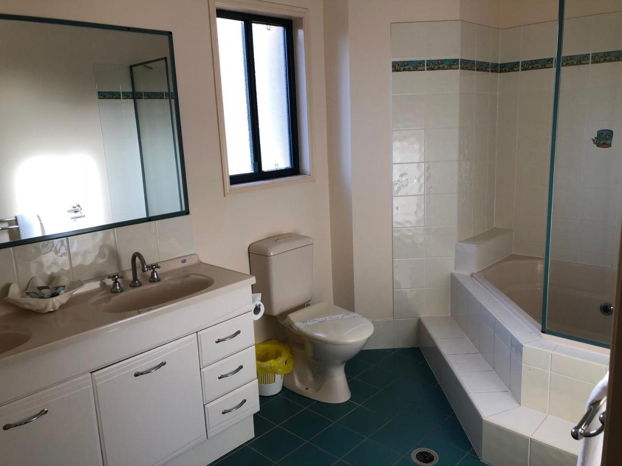 Grange Resort Hervey Bay Extérieur photo