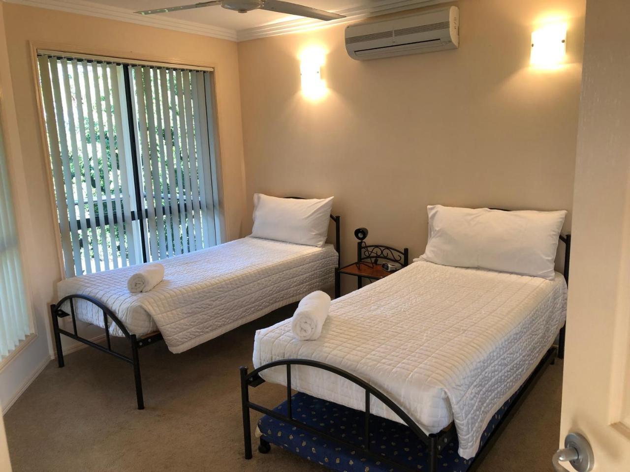 Grange Resort Hervey Bay Extérieur photo